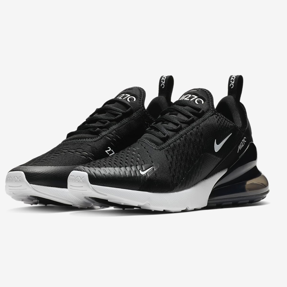 Nike Air Max 270 size 7